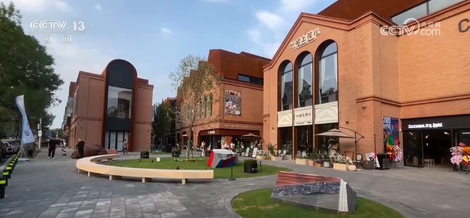 将“愿景图”变成“实景图” 城市“焕新”满足人民群众美好生活需要