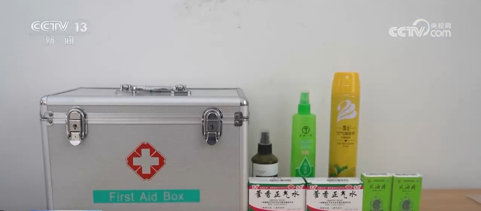 “15分钟纳凉圈”、爱心驿站、错峰作业 各地多举措为户外工作者送清凉