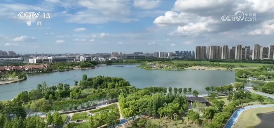 “新提法”蕴藏新发展 专家解读中央城市工作会议五个“转变”、五个“更加”