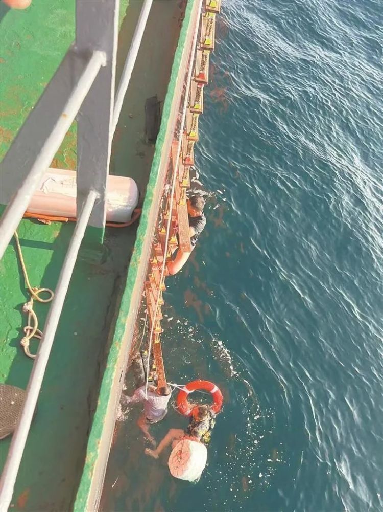 33分钟！泉州船长怒海营救3人