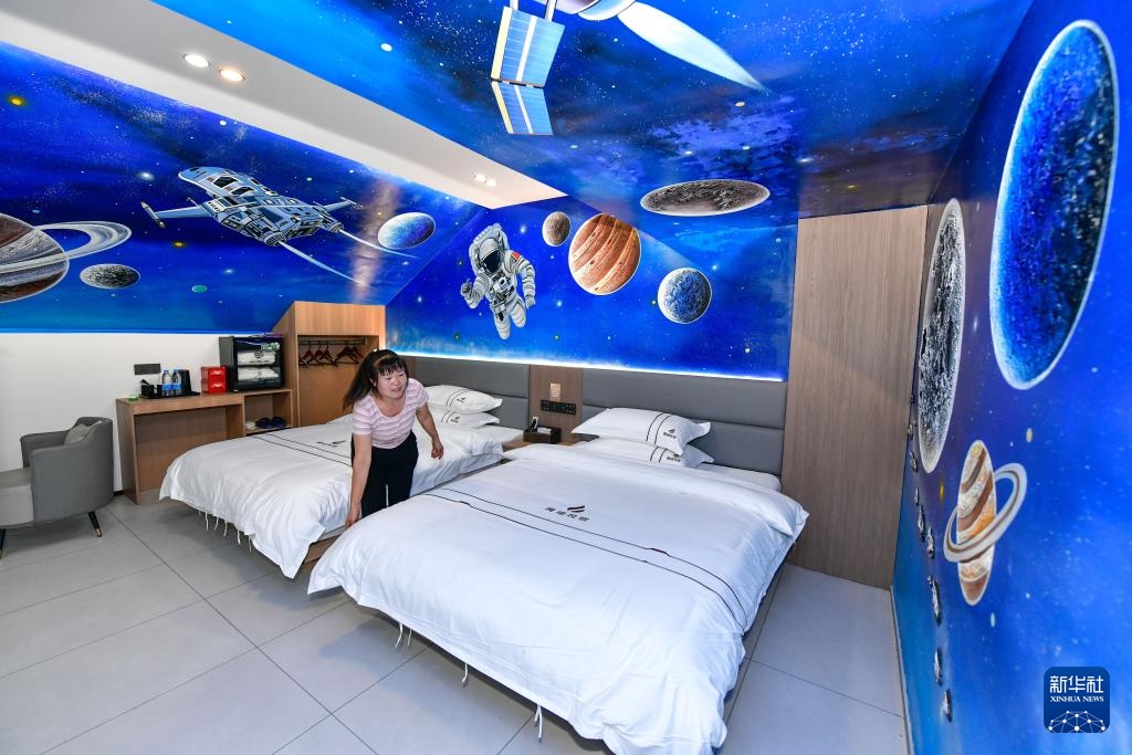 宝藏之城丨贵州克度：“天文小镇”成研学打卡热地