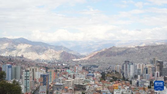 高原上的百合花——走进“缆车之城”拉巴斯 高原上的百合花——走进“缆车之城”拉巴斯