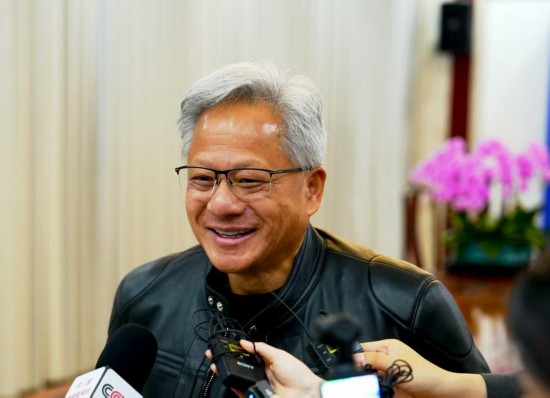 黄仁勋今年三度来华:美国企业扎根中国市场至关重要 黄仁勋今年三度来华:美国企业扎根中国市场至关重要