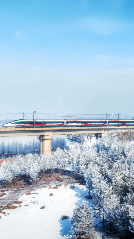 上半年全国铁路发送旅客超22亿人次