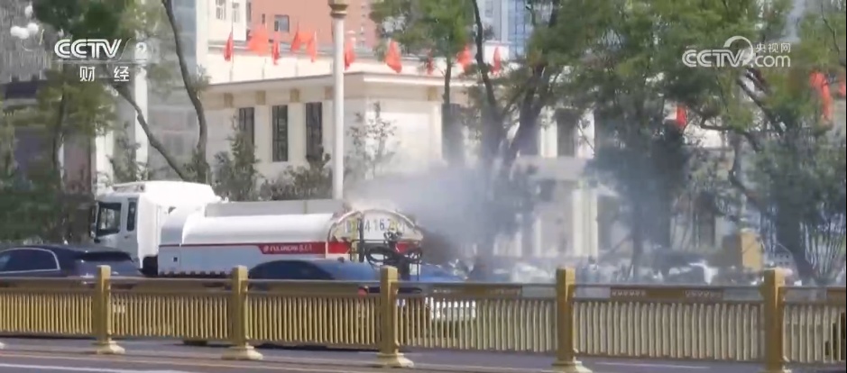 城市驿站、地铁纳凉点……各地多项“清凉”服务惠民生暖民心