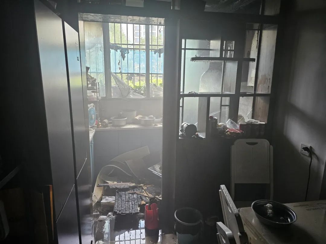 暑假孩子下厨想露一手？先把这几招记心头！
