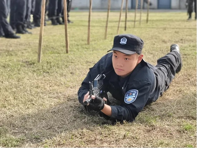 “00后”谢雨丰,被评定为烈士 “00后”谢雨丰,被评定为烈士