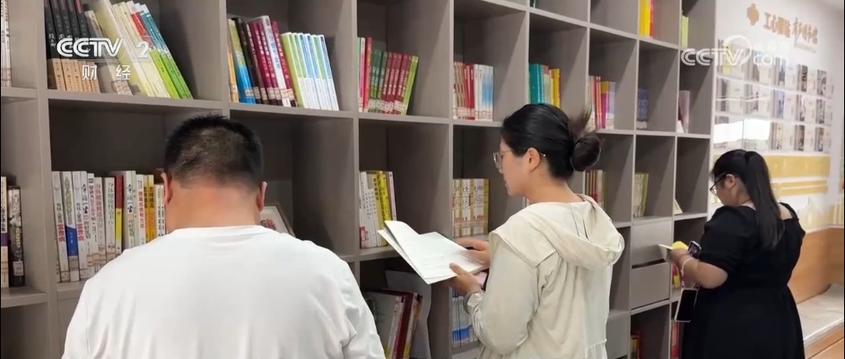 城市驿站、地铁纳凉点……各地多项“清凉”服务惠民生暖民心