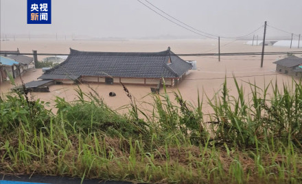韩国中西部遭遇强降水已造成2人死亡 韩国中西部遭遇强降水已造成2人死亡