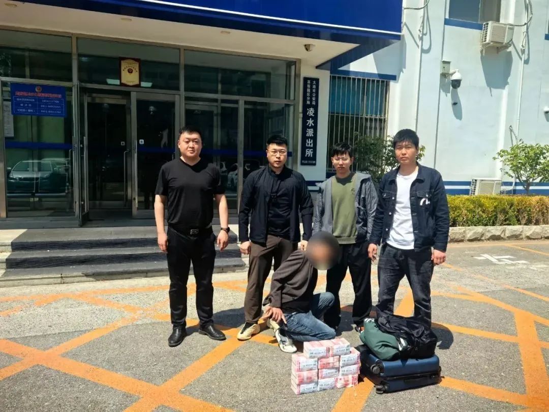 曾当街制伏持刀歹徒的他，又出手了！
