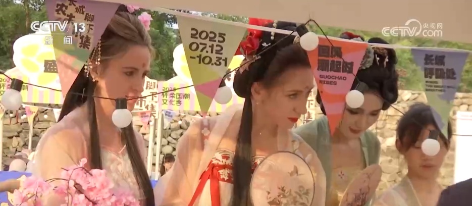 “花式”消暑新场景催热文旅“清凉消费” 夏日经济活力释放