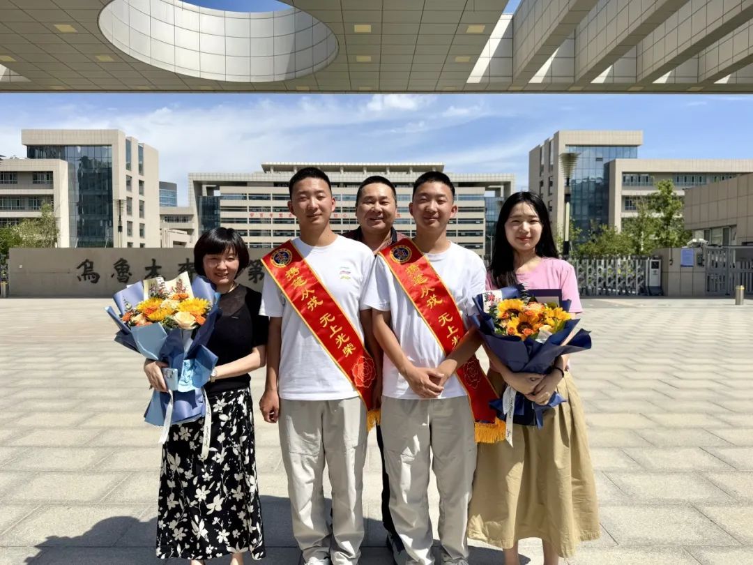 三对双胞胎，考上国防科技大学！