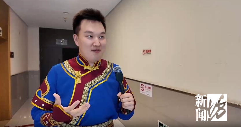 上海新男团正式"出道"!独一无二!团员身份公开了... 上海新男团正式"出道"!独一无二!团员身份公开了...