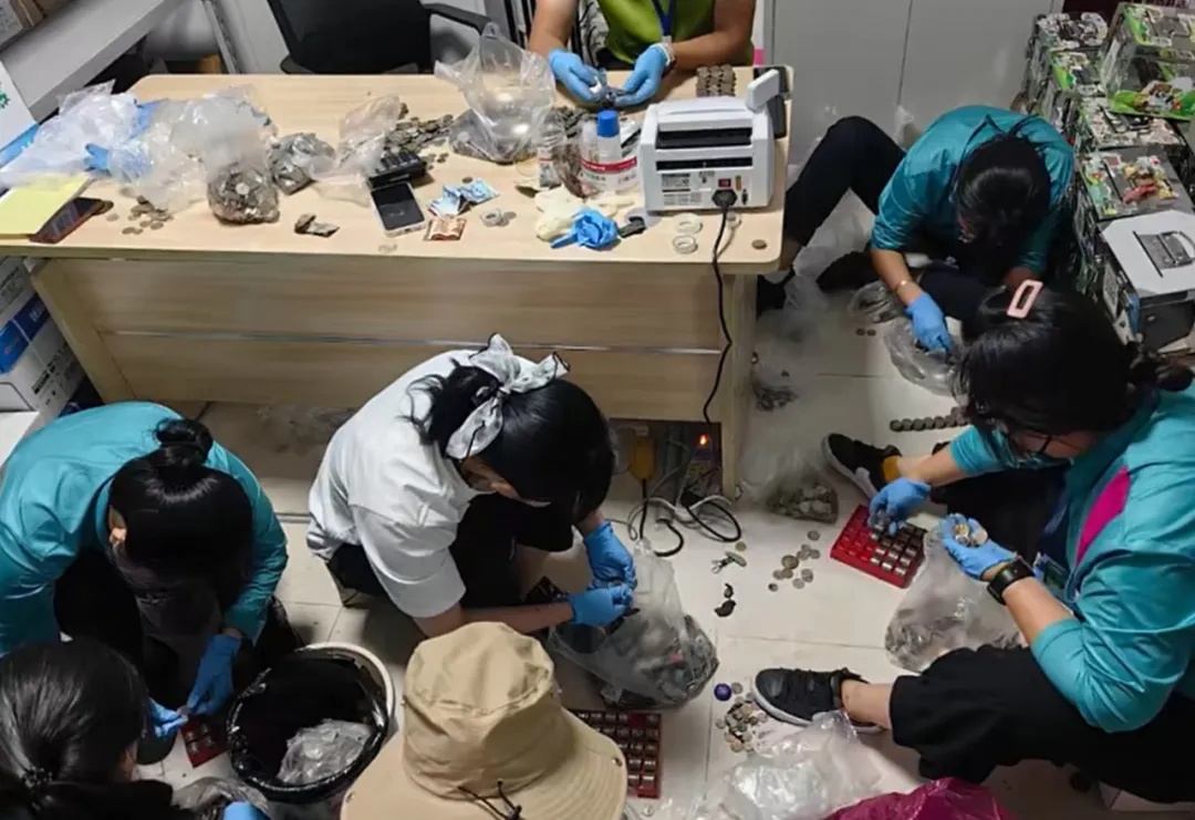 2岁重病宝宝家长来“退卡”，动物园“掏空”了许愿池！