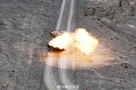 一键转存！炮弹出膛精彩瞬间