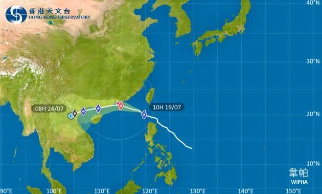 台风“韦帕”向珠江口沿海靠近，香港明日或挂“八号风球”