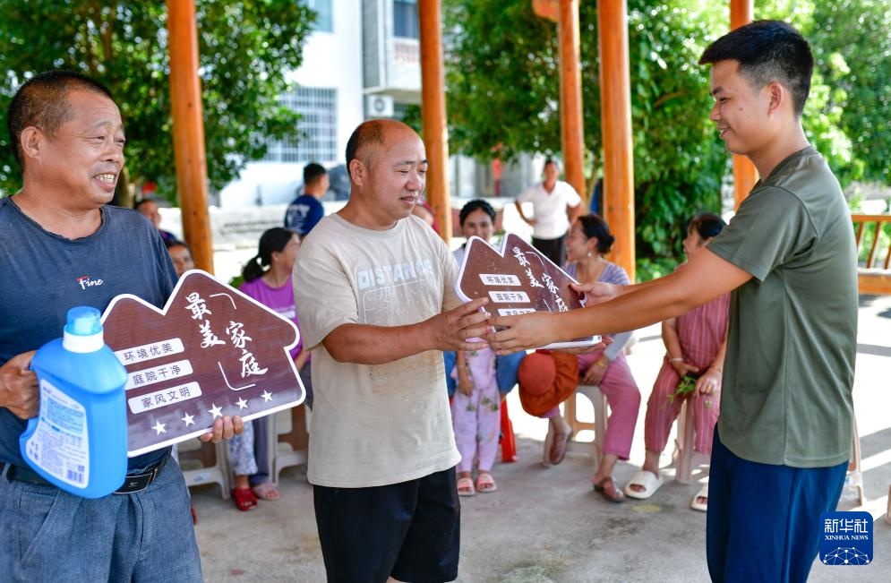 贵州天柱：人居环境整治 扮靓和美乡村