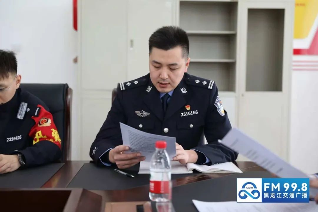 “2个精神小伙、个子高高的、外地口音……” “2个精神小伙、个子高高的、外地口音……”