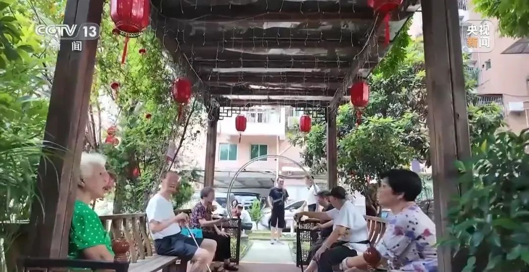 小区业委会给居民分红24万,怎么做到的? 小区业委会给居民分红24万,怎么做到的?