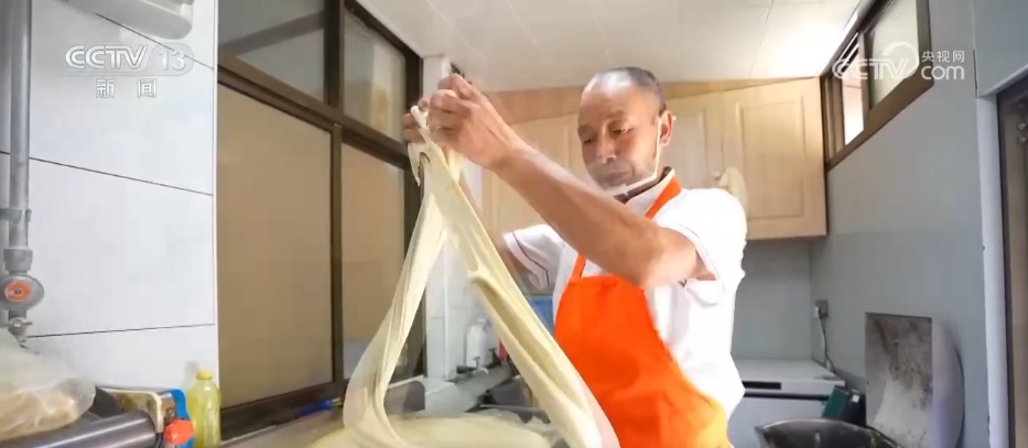 舌尖上的消暑佳品唤醒盛夏记忆 这些“清凉美食”不可错过