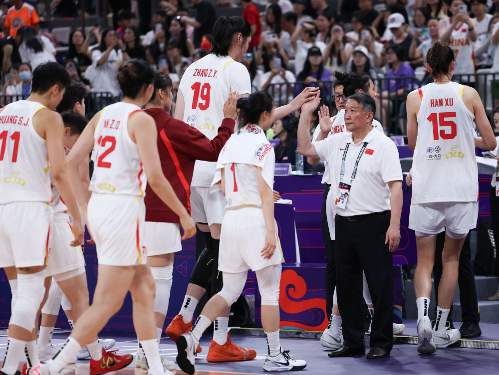 不敌日本队无缘卫冕,中国女篮输在哪儿? 不敌日本队无缘卫冕,中国女篮输在哪儿?