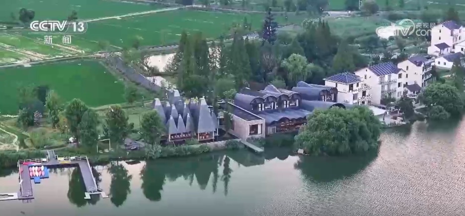 各地文旅市场“全面开花” 多重优惠多样体验助燃“夏日经济” 各地文旅市场“全面开花” 多重优惠多样体验助燃“夏日经济”