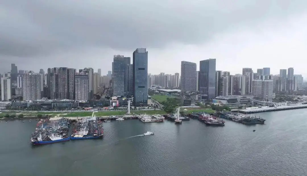 84个台风预警!“韦帕”或登陆珠海至湛江沿海,广东多地停运、停航、停课…… 84个台风预警!“韦帕”或登陆珠海至湛江沿海,广东多地停运、停航、停课……