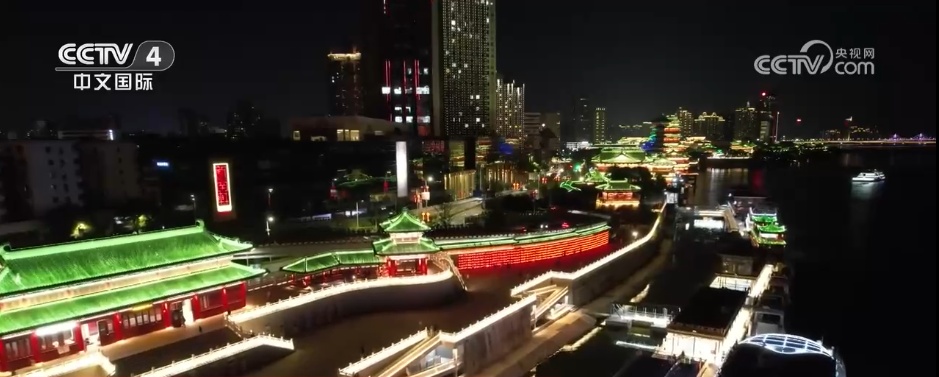 暑期文旅市场“百花齐放” “夜经济”引领夏日消费热潮