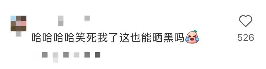 Labubu车内融化惨变Lababa！杭州人，快拿走车内的这些......