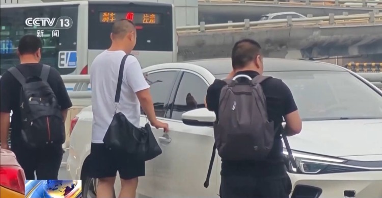 警惕“客服兼职”诈骗陷阱！高中生打了20分钟电话 警察却上门了