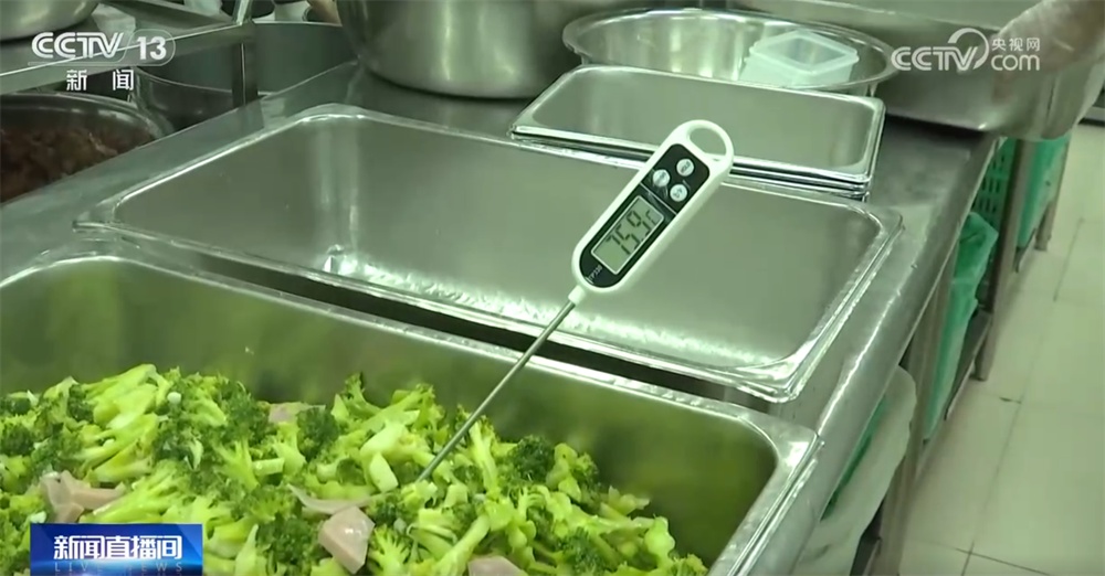 校园配餐领域首个国家标准最大限度保障广大师生“舌尖上的安全”