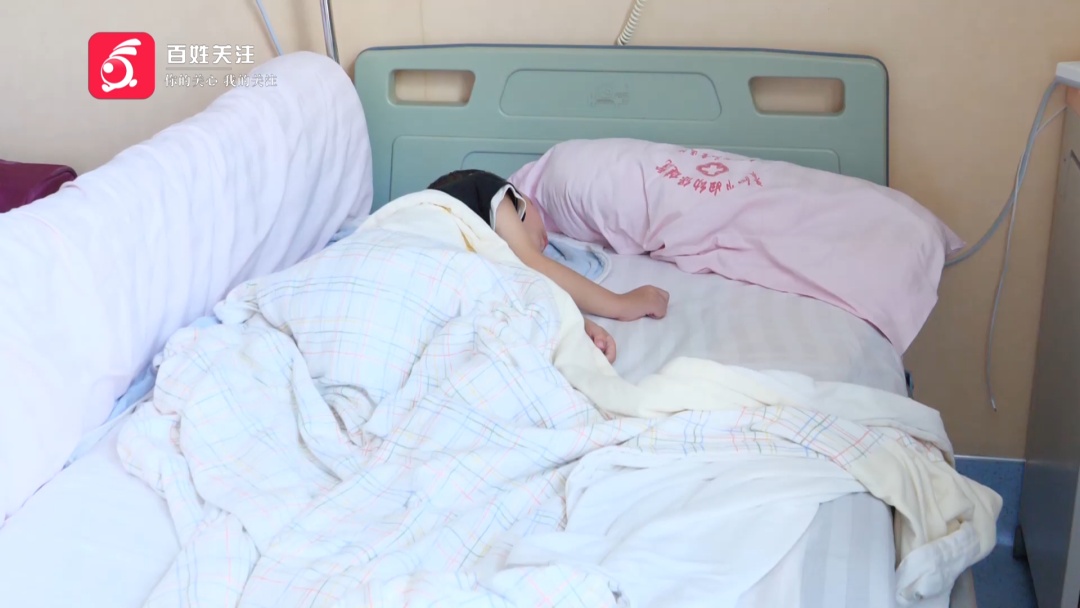 3岁幼童面色涨红濒临窒息，只因吃了这个东西！速转，这些食物别给孩子吃