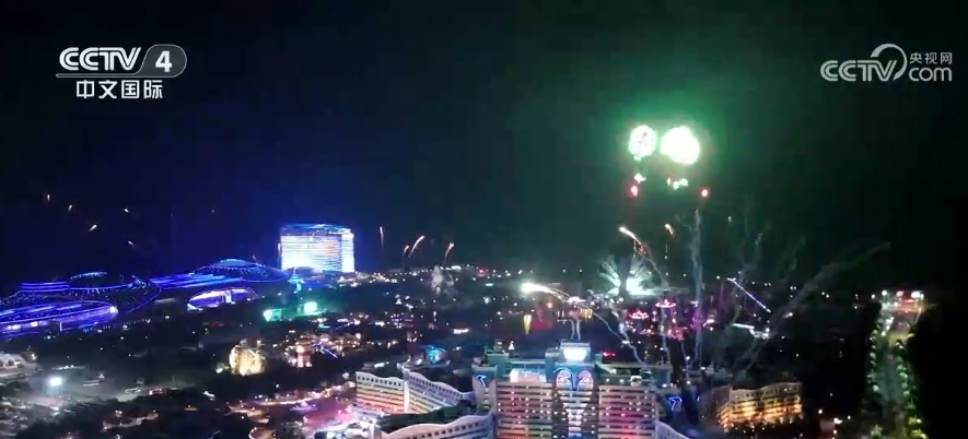 暑期各地文旅市场“热”力足 清凉“夜经济”激发消费新活力