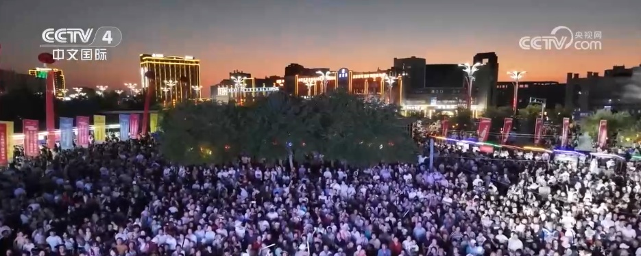 暑期各地文旅市场“热”力足 清凉“夜经济”激发消费新活力