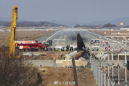 韩国称济州航空空难中飞行员关错发动机 韩国称济州航空空难中飞行员关错发动机