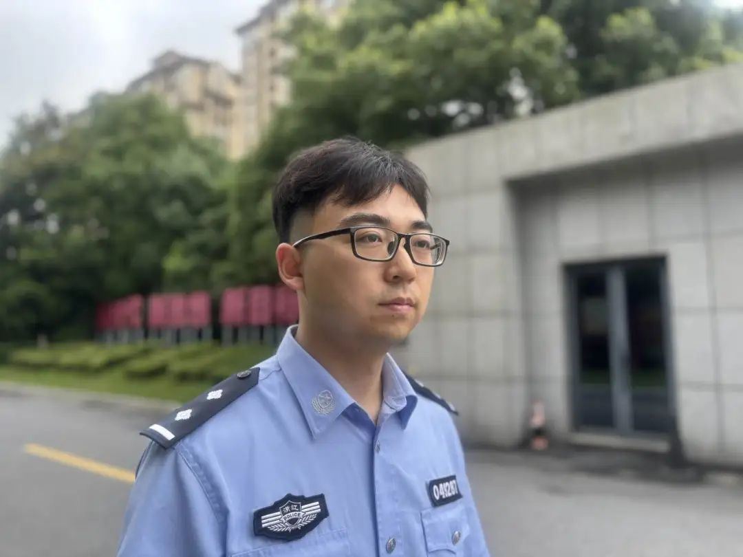 情绪不好懒得下楼，浙江女子随手一个动作，被刑拘！