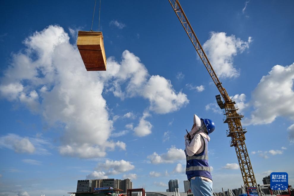 新建上海至南京至合肥高铁南通站站房施工稳步推进