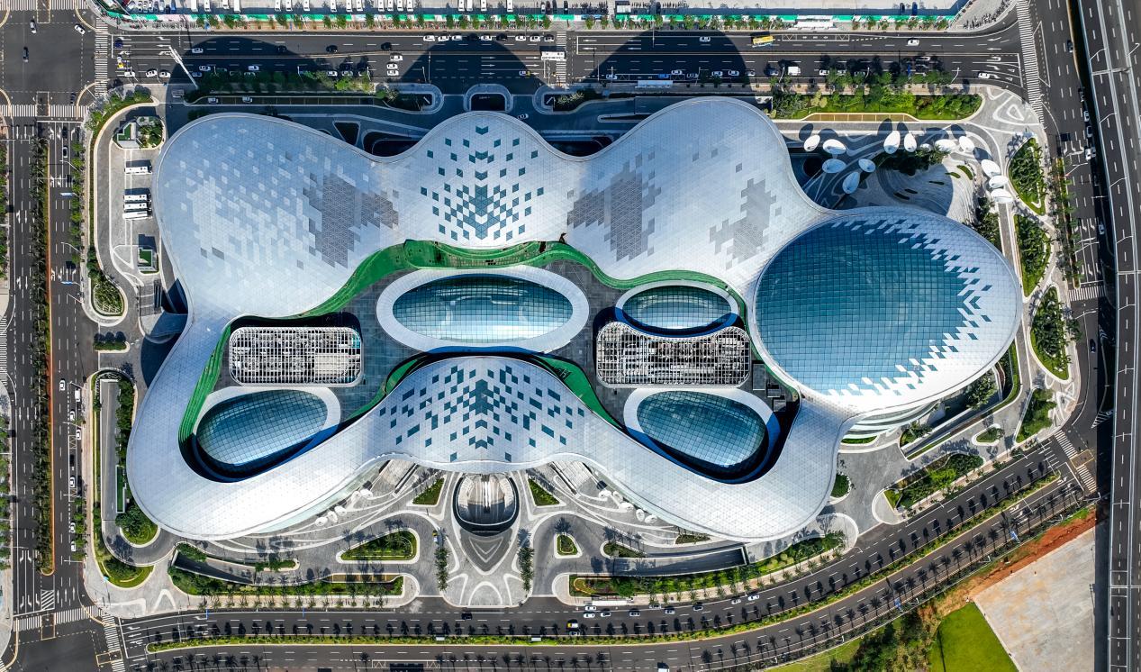 海南上半年以旧换新带动消费品销售约236亿元