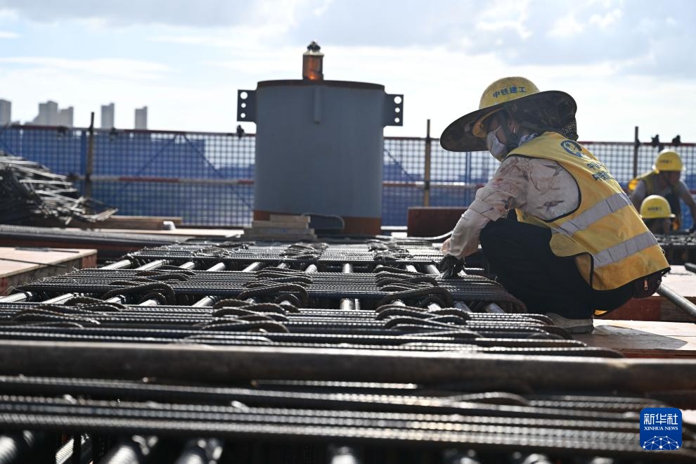 新建上海至南京至合肥高铁南通站站房施工稳步推进