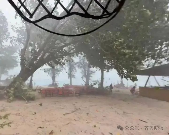 台风“韦帕”袭击泰国，2名中国游客身亡