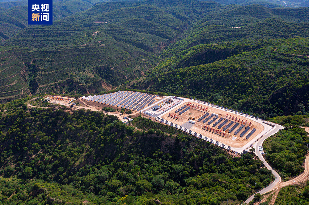 长庆油田页岩油日产量首次突破万吨