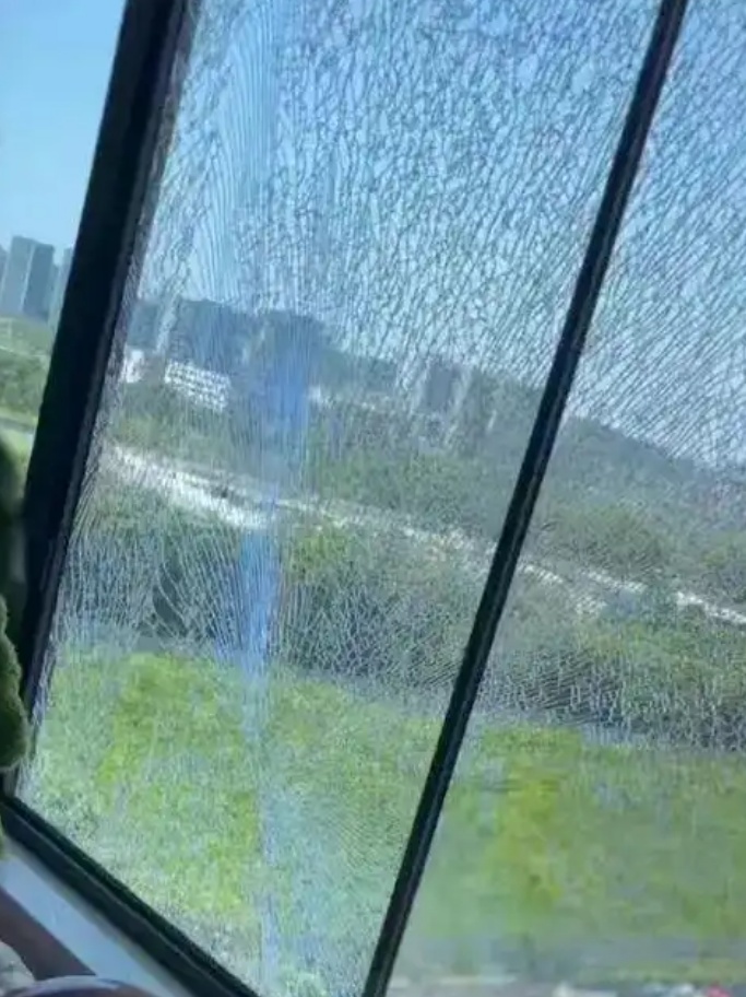 多地气温超40℃，家里玻璃炸了！哪种情况会爆裂？速看