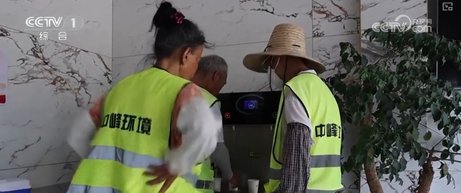 细致服务应对“烤”验！多措并举保障迎峰度夏 为百姓撑起清凉绿洲