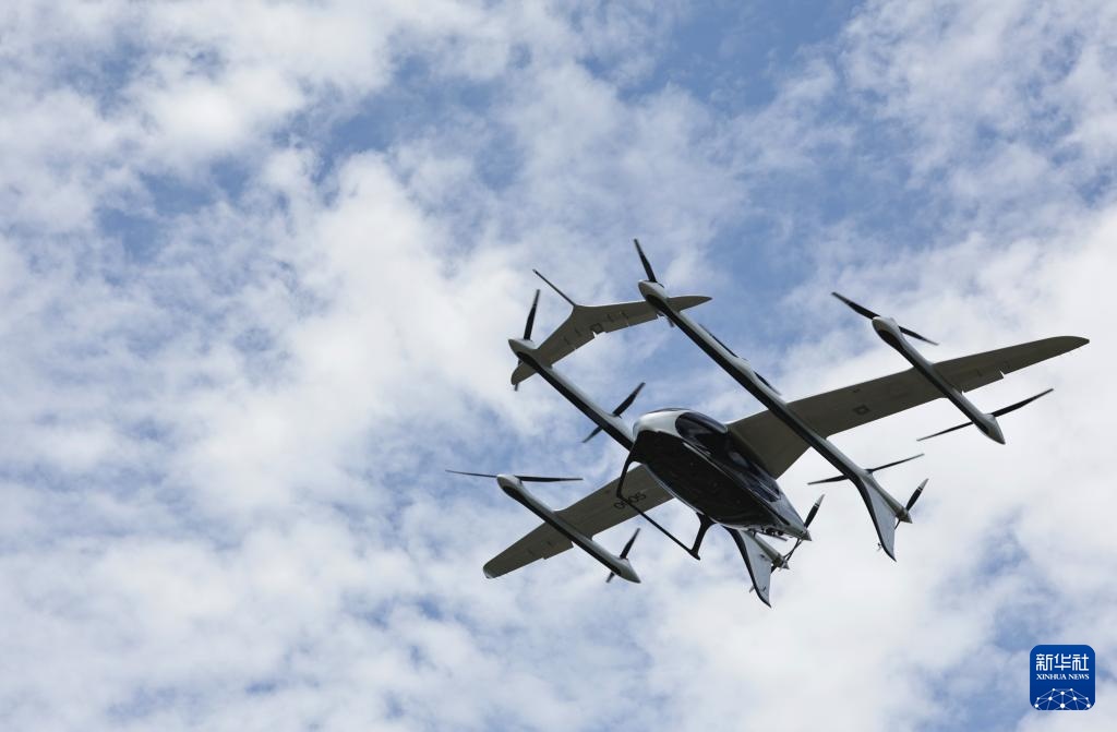 我国首架“适航三证”吨级以上eVTOL航空器交付