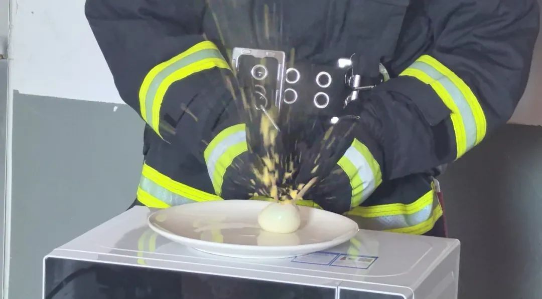 微波炉你用对了吗？小心炸厨房！