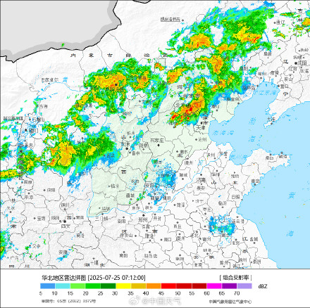 北京多地出现暴雨局地大暴雨