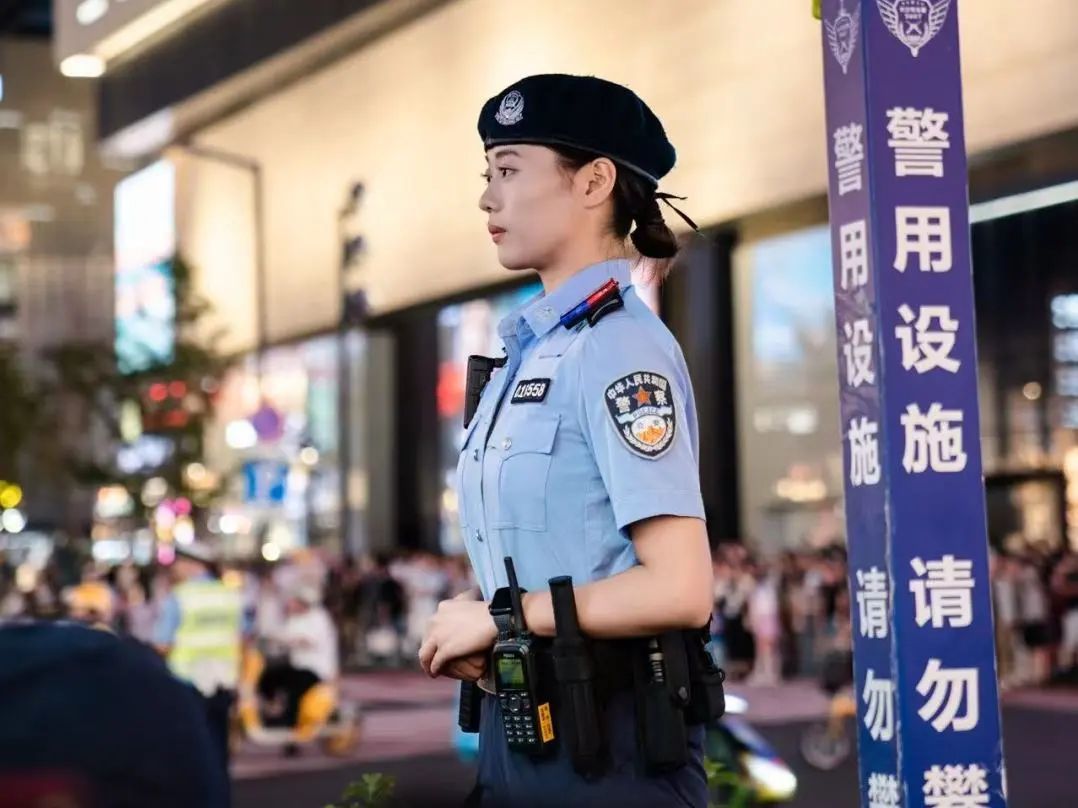 长沙这名女特警，上了人民日报！