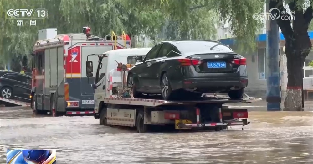 保交通、保安全、保财产 多地以“雨”为令、闻“汛”而动全力应对强降雨天气 保交通、保安全、保财产 多地以“雨”为令、闻“汛”而动全力应对强降雨天气