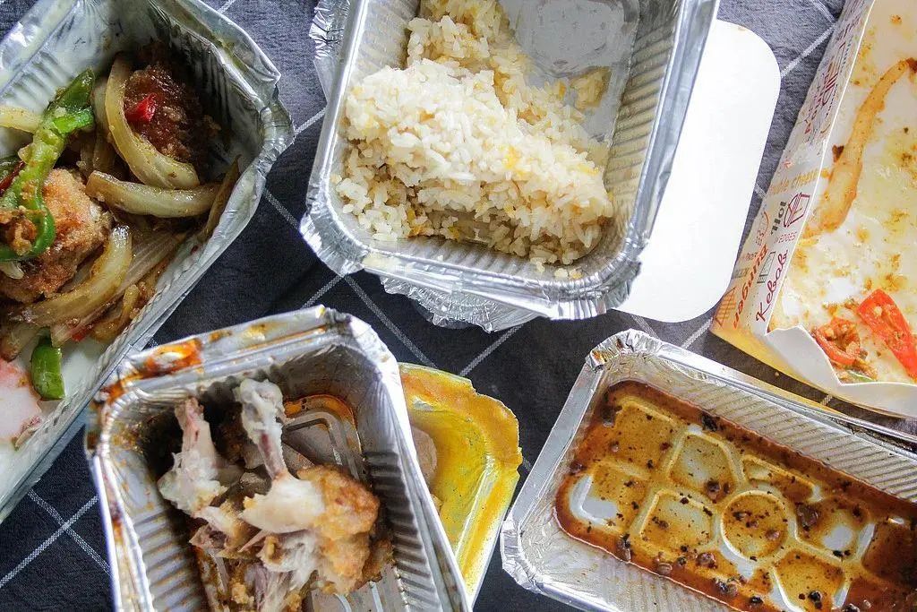 男子日均点外卖2.5次需终身服药！这种物质，可能在入侵你的身体→