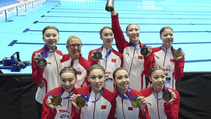 4金3银 中国花样游泳队绝境中包揽集体项目全部金牌